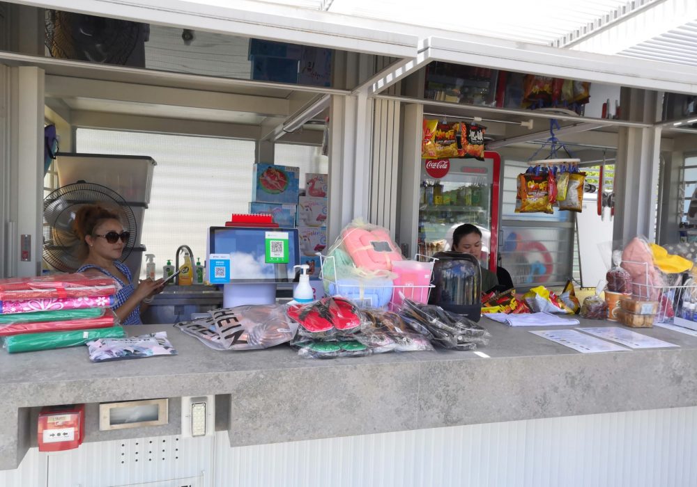 Long mei Beach Tuck shop